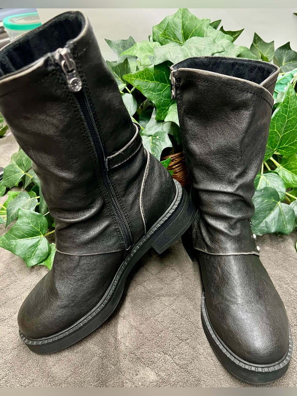 WORN 1x-Women's Blowfish Malibu Vegan Black Mid-Calf Venice Zipper Boots. Sz 6.5 - Picture 2 of 13